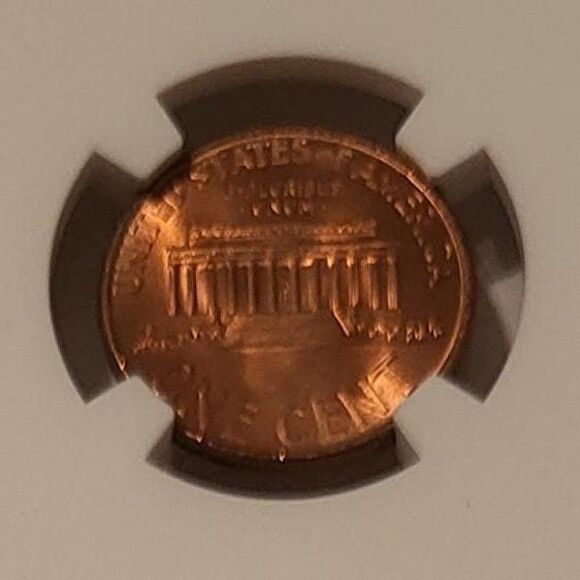 1995 D Lincoln Memorial Cent MS68 RED NGC - Picture 4 of 4